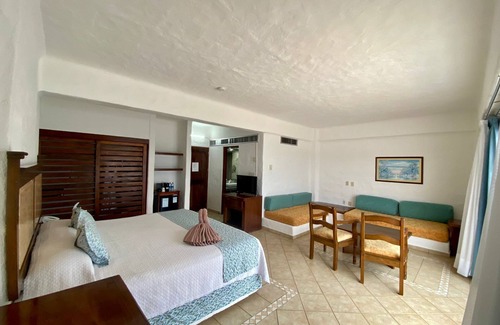 Tenacatita Resort | Los Angeles Locos - All Inclusive