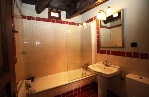 Grandas de Salime Apartment | Los Establos (The Stables)