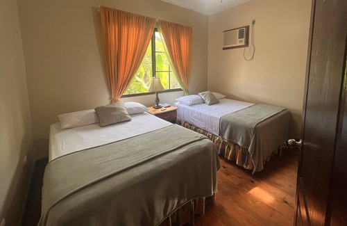 Atlantida Cabin | Los Olingos Lodge - Bird Paradise