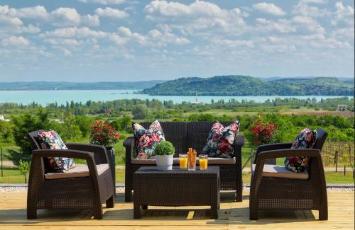 Balatonfured Apartment | Lotti Residence Harmony