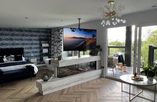 Newmilns Apartment | Loudoun Mains Luxury Lodges