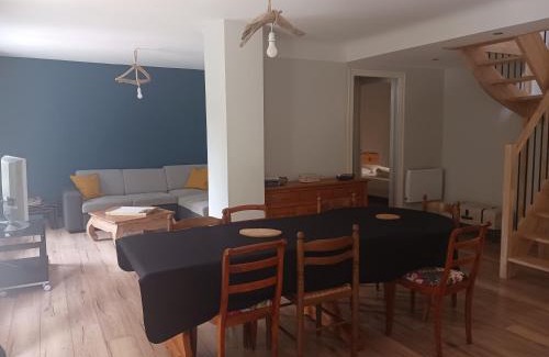 Villefort Apartment | Loue appartement duplex de 90m2 refait à neuf
