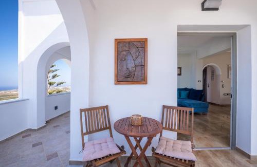 Vourvoulos Apartment | Loulaki villas santorini