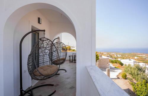 Vourvoulos Apartment | Loulaki villas santorini
