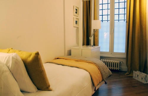 Rione XI Sant'Angelo Apartment | Lovatelli Apartment Home at the Capitol