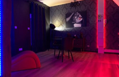 Bonnetable Apartment | Love room avec jacuzzi privé