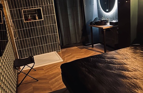 Villeneuve-sur-Lot House | Love Room La Traversière