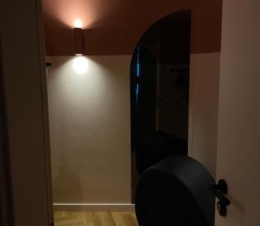Neudorf Est Apartment | Love Room Strasbourg, Sauna, Spa, Suite Ibiza, Évasion Romantique et Sensuelle