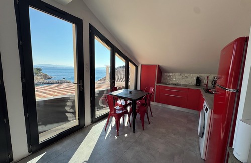 Niolon Apartment | Love room with magnificent sea view