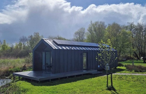 Municipality of Smallingerland Ski Chalet | Lovely Tiny House in the middle of the Alde Feanen National Park