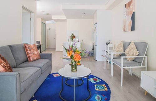 Turramurra Apartment | Lovely 1 bed apartment at Turrumurra with parking