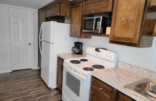 Houston Apartment | Lovely 1-Bedroom vacation home with 1 free packing