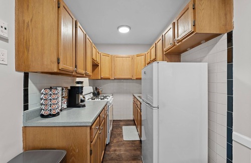 Ravenswood Apartment | Lovely 1BR/1BA in the Heart of Lincoln Square