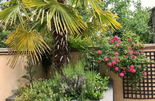 Orsay Apartment | Lovely 2 bdrm appt in heart of Orsay, 30 mins from Paris