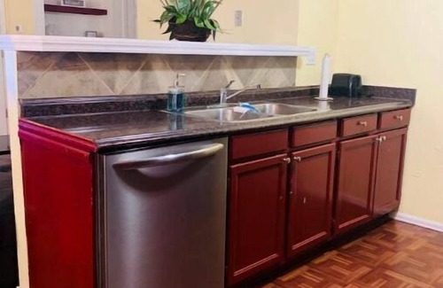 Southeast Colorado Springs Apartment | Lovely 2 Bedroom in the Heart of Colorado Springs