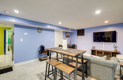 Seminary Hill Apartment | Lovely 2 Bedroom, 2 Bath with office space.