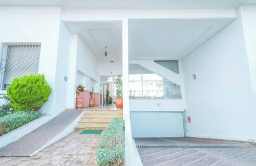 Skhirat Plage Apartment | Lovely 2 Bedroom Vacation Home With Pool/beach