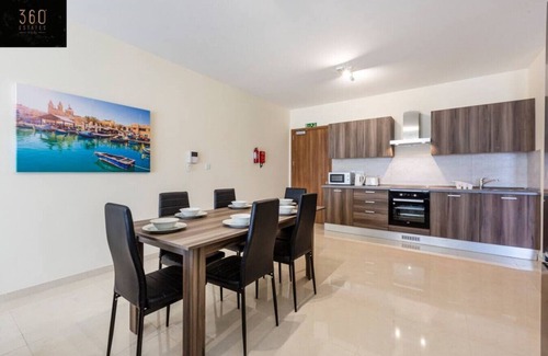 Marsaxlokk Apartment | Lovely 2BR APT in a peaceful Neighbourhood w/WIFI