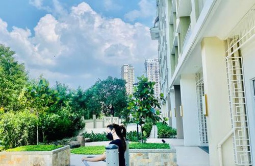 Santa Cruz Villa | Lovely 2br with dazzling city lights and pool