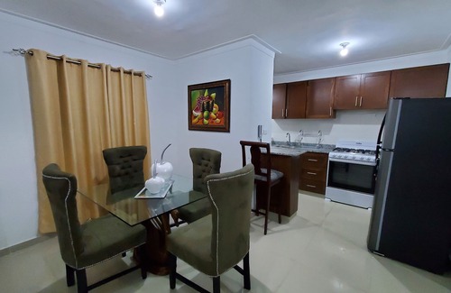 Santo Domingo Oeste Condo | Lovely 3-bedroom condo with one parking available