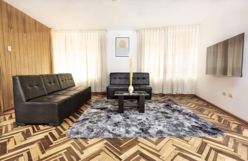 Historical Center Apartment | Lovely 3 BR Apartment in the heart of downtown Arequipa for 6 pax
