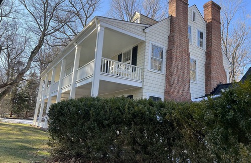 Owings Mills House | Lovely 4-bedroom estate in brilliant Owings Mills n23 miles from John Hopkins
