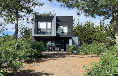 Pichilemu House | Lovely 4-bedroom house with WiFi in Punta de lobos Surf capital