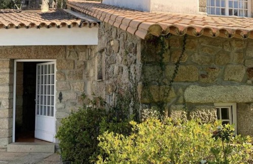 Barcelos House | Lovely 6-Bed Cottage in Barcelos - Vila Cova
