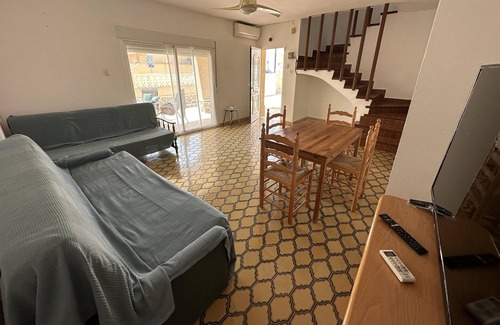 Cabo de Palos House | Lovely 6-Bed House in Cabo de Palos