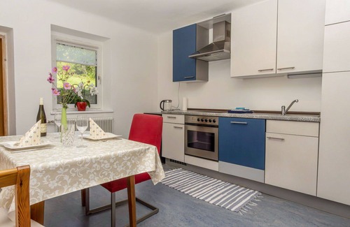 Nussdorf am Attersee Apartment | Lovely apartment for 4 guests with terrace and parking