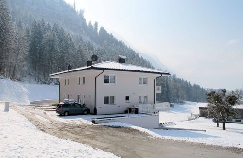 Ramsau im Zillertal Apartment | Lovely apartment for 6 people with WIFI, TV, terrace and parking