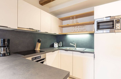 Hallerndorf Apartment | Lovely apartment for 5 guests with hot tub, WIFI, TV, terrace, pets allowed and parking