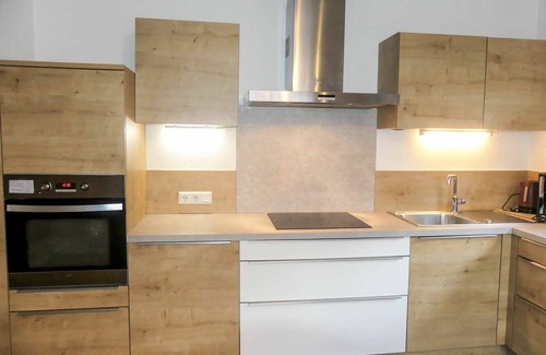 Strass im Zillertal Apartment | Lovely apartment for 8 people with WIFI, TV, patio, pets allowed and parking