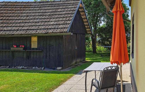Weizelsdorf Apartment | Lovely Apartment In Strau With Wifi