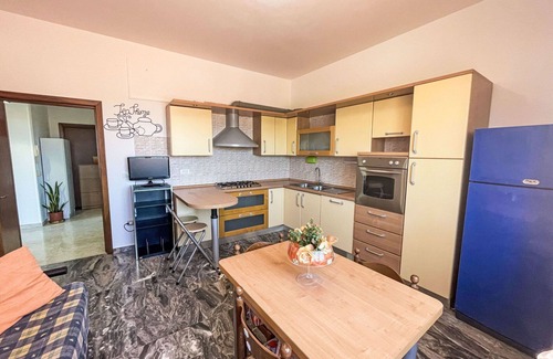 Torino di Sangro Apartment | Lovely apartment for 6 people with A/C, TV, patio, panoramic view and parking