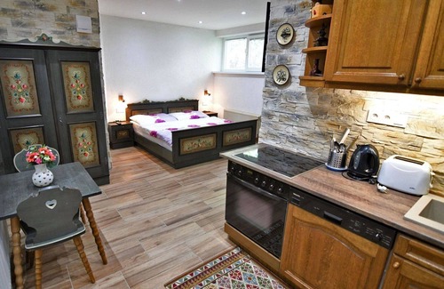 Tatranska Strba Apartment | Lovely apartment for 2 people with WIFI, TV and parking
