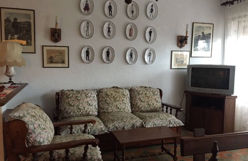 Santa Marinella Apartment | Lovely apartment 100m from the sea
