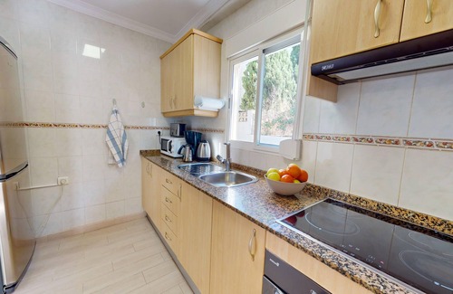 Denia Bed & Breakfast | Lovely apartment at 50m from the beach. 4 pers. Wifi. A/C.