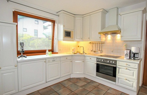Zirl Apartment | Lovely apartment for 4 guests with WIFI, TV and patio