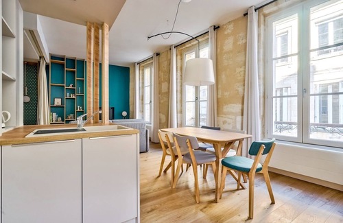 Saint-Michel Apartment | Lovely apartment central Bordeaux