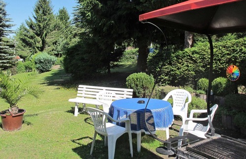 Steinbach-Hallenberg House | Lovely apartment in villa for 4 people with WIFI, TV and patio