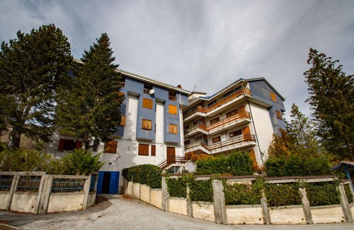 Rivisondoli Apartment | Lovely apartment for 4 people with balcony, pets allowed and parking