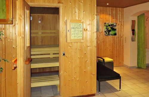 Plangeross Apartment | Lovely apartment for 6 guests with WIFI, TV, balcony, pets allowed and parking