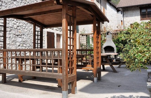 Barcis Apartment | Lovely apartment for 2 people with WIFI, TV, patio and parking