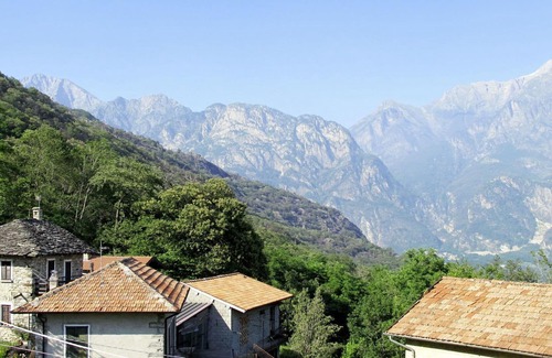Sorico Apartment | Lovely apartment for 4 people with WIFI, TV, balcony, pets allowed and parking