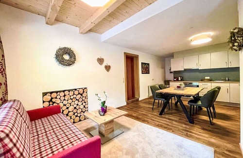 Kappl Apartment | Lovely apartment for 6 guests with WIFI, TV, terrace and pets allowed