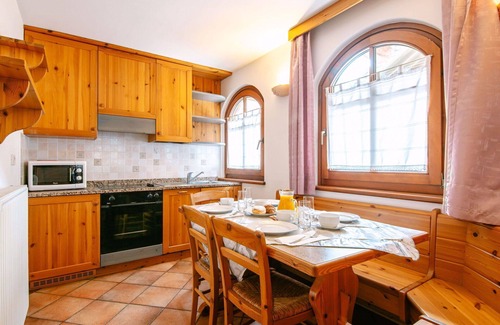 Fontanazzo Apartment | Lovely apartment for 6 guests with WIFI, TV and parking