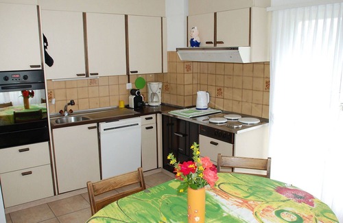 Chironico Apartment | Lovely apartment for 4 people with WIFI, TV, balcony, panoramic view and parking
