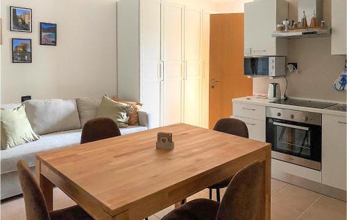 Mulazzo Apartment | Lovely Apartment In Arpiola-Pianturcano