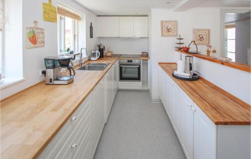 Tranebjerg Apartment | Lovely Apartment In Samsø With Wifi